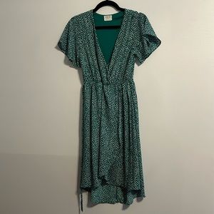 Sienna Sky green polka dot short sleeve dress size Small